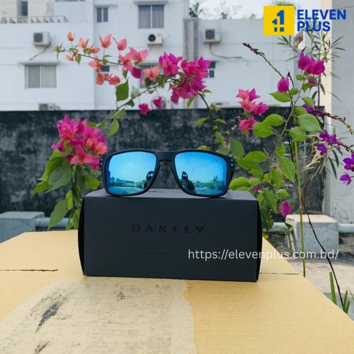 HOLBROOK MATTE BLACK PRIZM POLARIZED SUNGLASSES